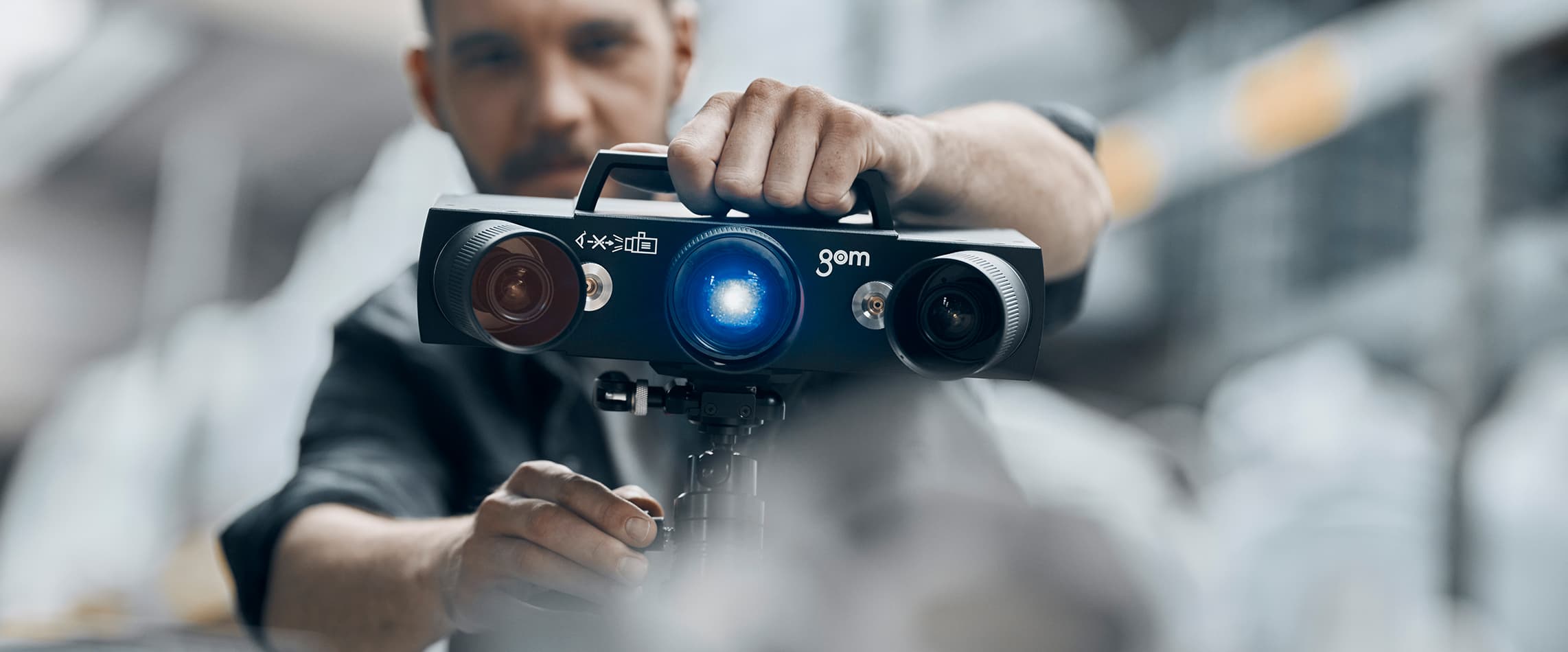 3D Scanner ZEISS ATOS Q auf Stativ